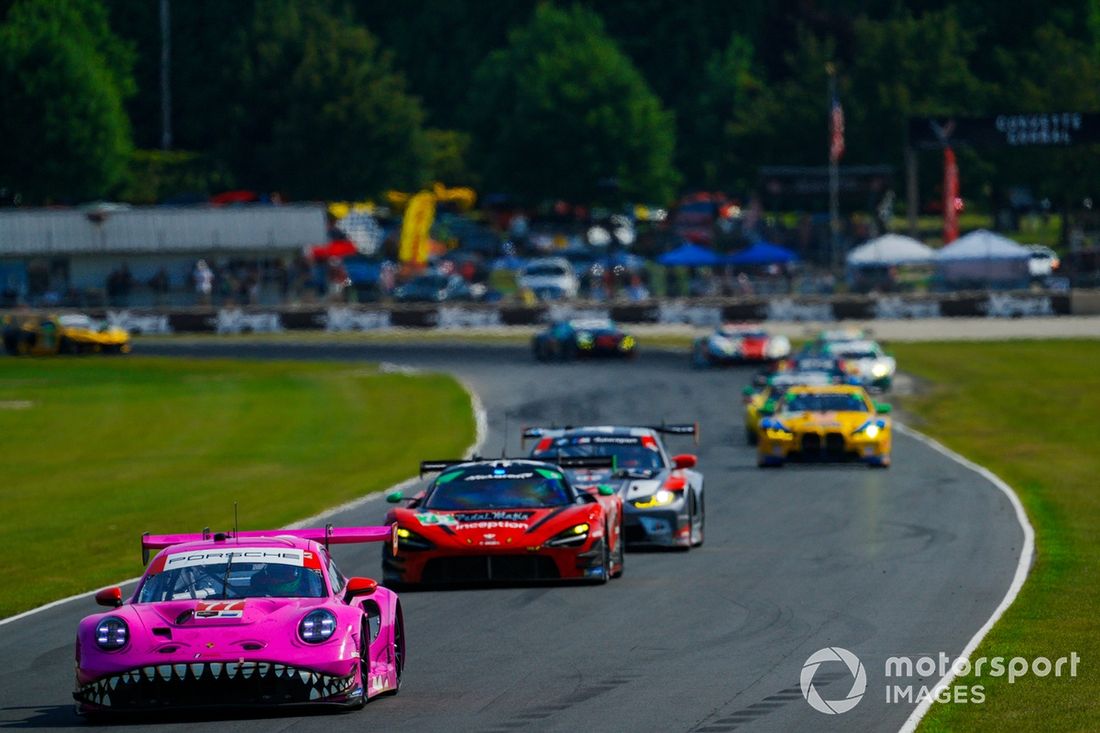 #77 AO Racing Porsche 911 GT3 R: Laurin Heinrich