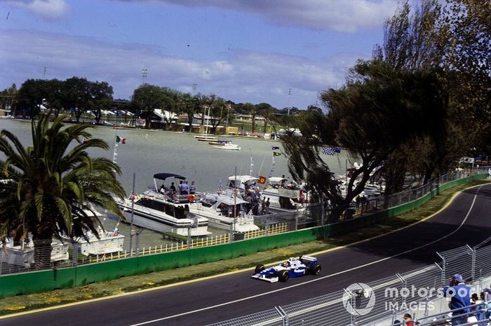 Jacques Villeneuve, Williams FW18 Renault