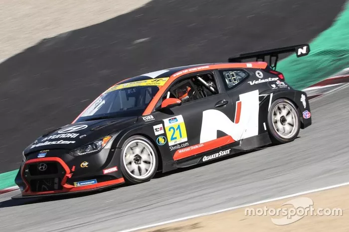 Hyundai Veloster N TCR
