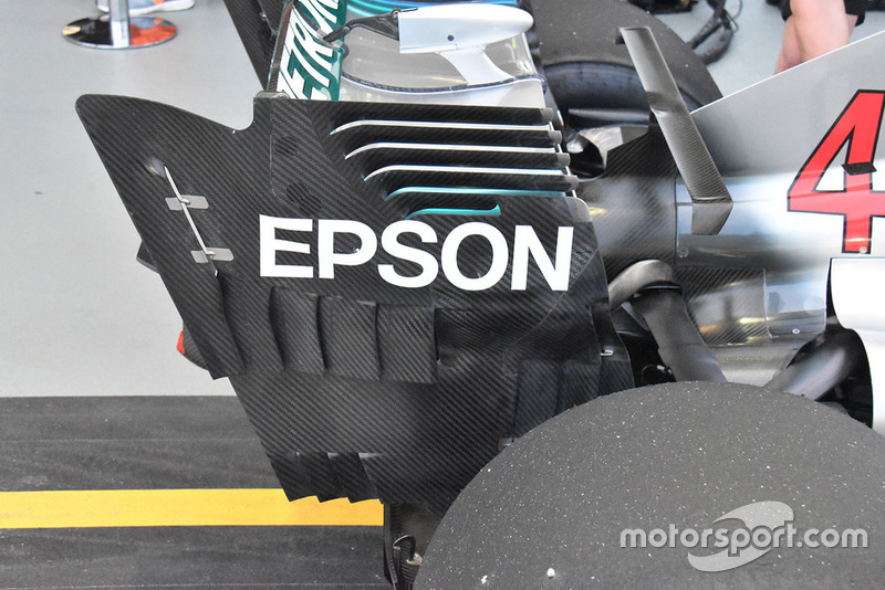 Detail sayap belakang Mercedes F1