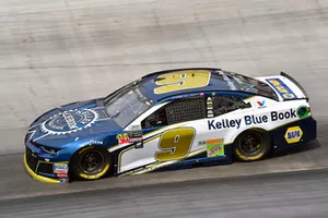 Chase Elliott, Hendrick Motorsports, Chevrolet Camaro Kelley Blue Book