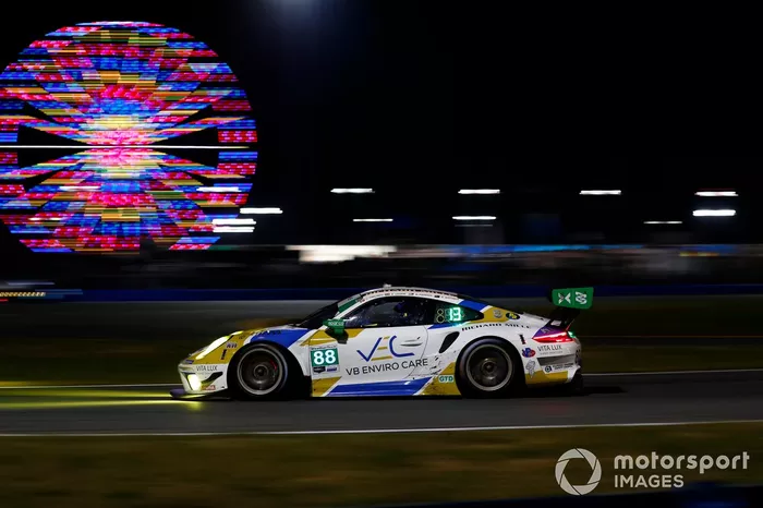 #88: Team Hardpoint EBM Porsche 911 GT3R, GTD: Rob Ferriol, Earl Bamber, Katherine Legge, Christina Nielsen