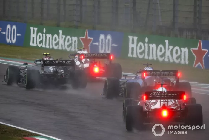 Pierre Gasly, AlphaTauri AT02, Valtteri Bottas, Mercedes W12, George Russell, Williams FW43B, Kimi Raikkonen, Alfa Romeo Racing C41