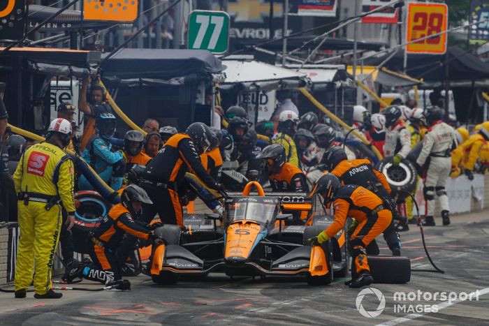 Patricio O'Ward, Arrow McLaren SP Chevrolet, Pit Stop