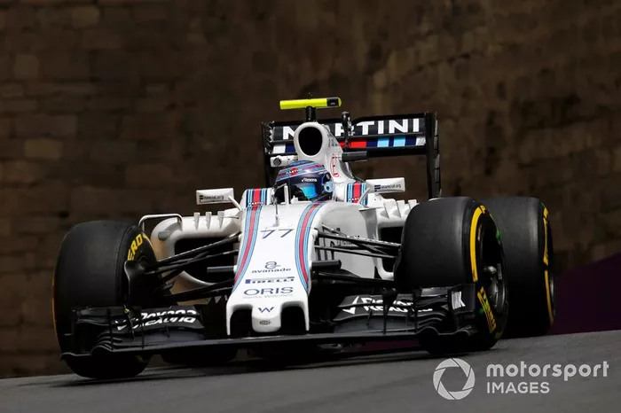 Williams FW38 (2016)