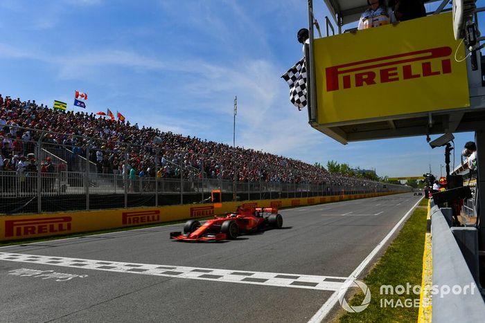 Sebastian Vettel, Ferrari SF90, seconda posizione, taglia per primo traguardo