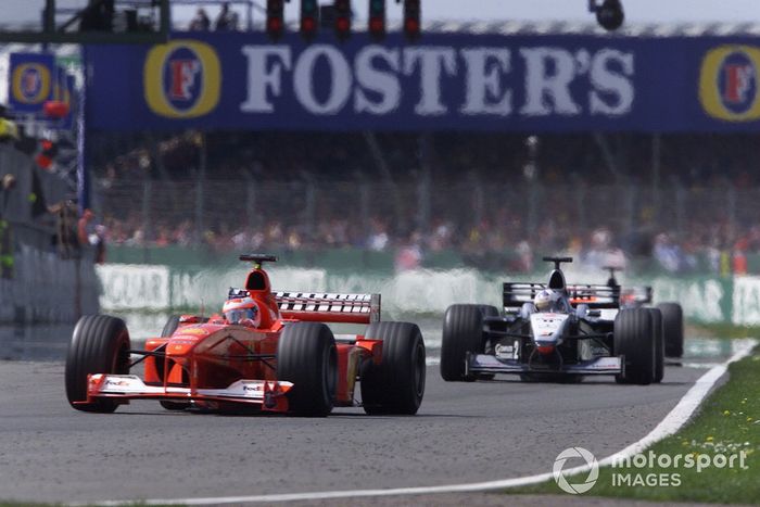 Rubens Barrichello, Ferrari F1-2000, David Coulthard, McLaren MP4/15 Mercedes, Mika Halkkinen, McLaren MP4/15 Mercedes