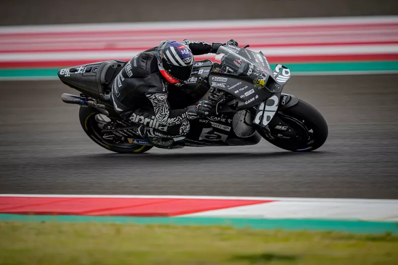Aleix Espargaro, Aprilia Racing Team