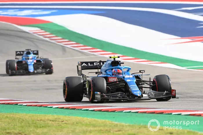 Esteban Ocon, Alpine A521, Fernando Alonso, Alpine A521