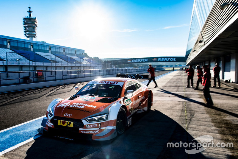 Автомобиль Audi RS5 DTM