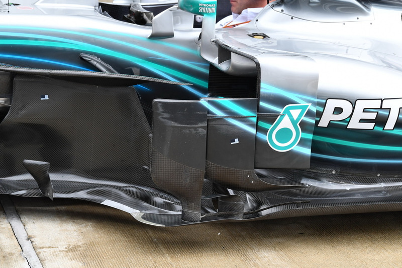 Mercedes-AMG F1 W09 bargeboard