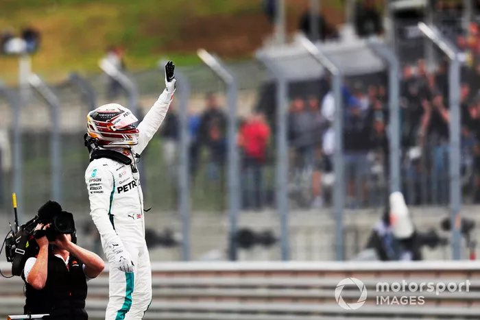 Pole sitter Lewis Hamilton, Mercedes AMG F1 celebrates in Parc Ferme 