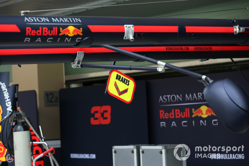 Garage Red Bull Racing