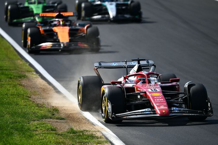 Charles Leclerc, Ferrari, Oscar Piastri, McLaren