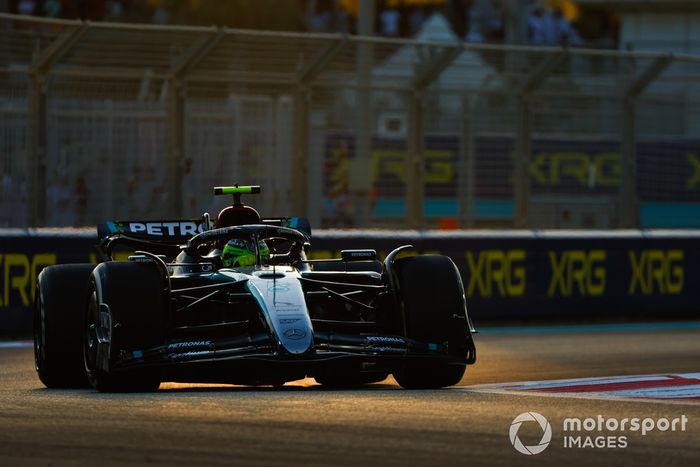 Lewis Hamilton, Mercedes F1 W15