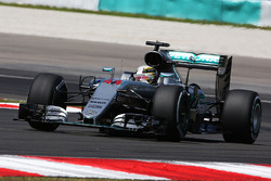 Льюіс Хемілтон, Mercedes AMG F1 W07 Hybrid