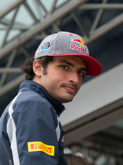Carlos Sainz Jr., Scuderia Toro Rosso