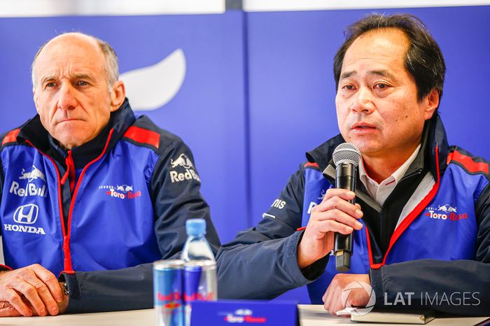 Franz Tost, Team Principal, Scuderia Toro Rosso, with Toyoharu Tanabe, F1 Technical Director, Honda