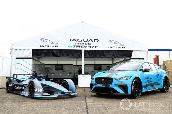 Coche de la Fórmula E Gen2, coche de Jaguar iPace eTrophy