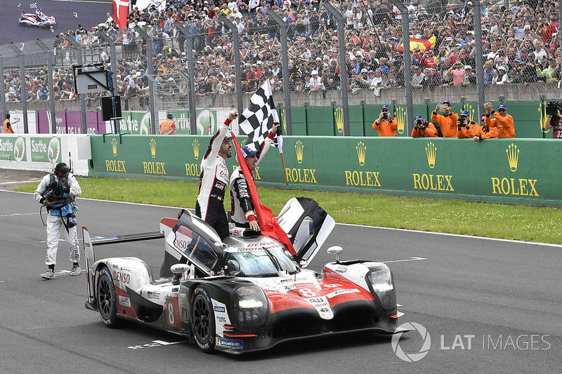 Winners #8 Toyota Gazoo Racing Toyota TS050: Sébastien Buemi, Kazuki Nakajima, Fernando Alonso