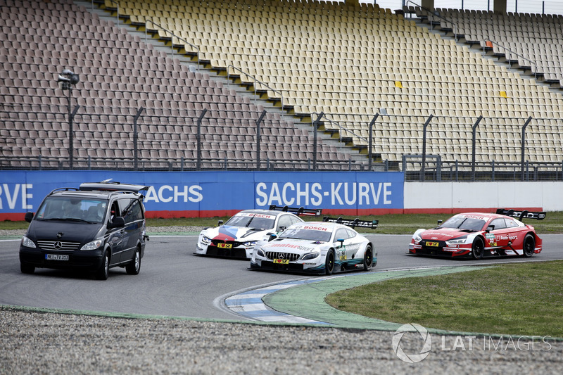 Pascal Wehrlein, Mercedes-AMG Team HWA, Mercedes-AMG C63 DTM, Marco Wittmann, BMW Team RMG, BMW M4 DTM, René Rast, Audi Sport Team Rosberg, Audi RS 5 DTM get filmed on track