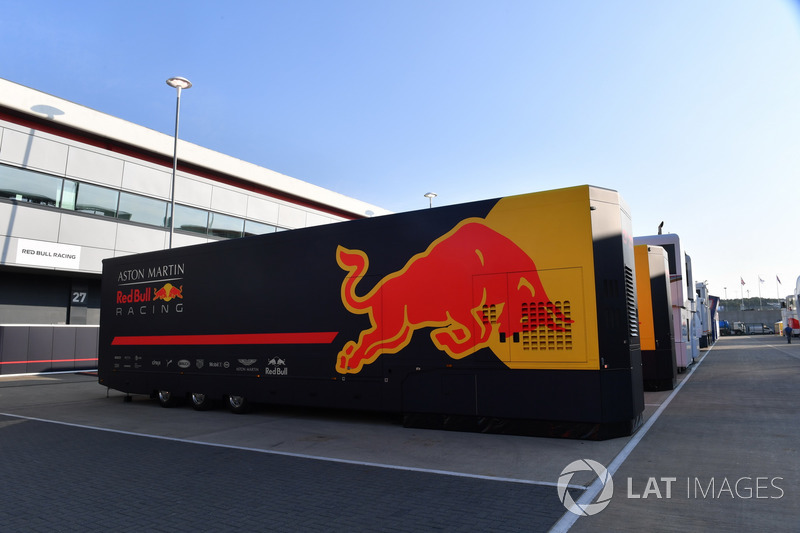 Red Bull Racing tırları