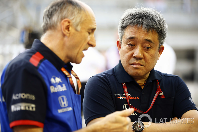 Franz Tost, Team Principal, Toro Rosso, y Masashi Yamamoto, manager , Honda Motorsport