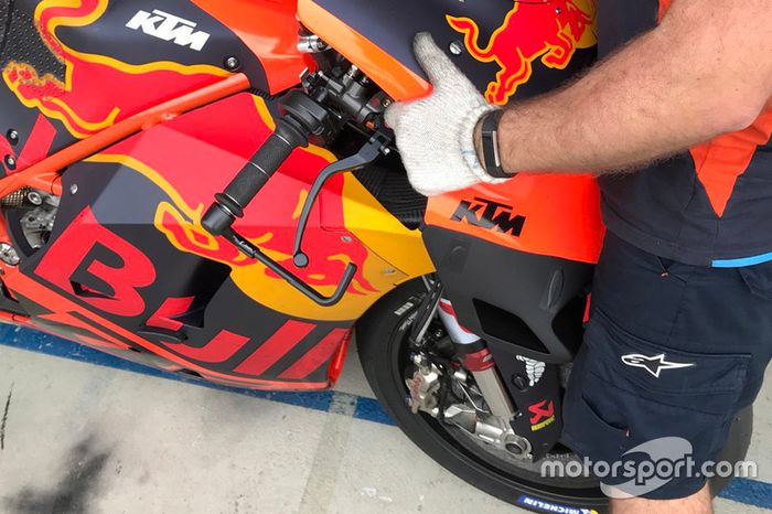 Bradley Smith, Red Bull KTM Factory Racing, nuevo carenado