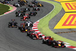 Daniel Ricciardo, Red Bull Racing RB12 au départ