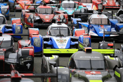 Экипаж #37 SMP Racing BR01 Nissan