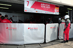 #7 Audi Sport Team Joest Audi R18: Марсель Фесслер, Андре Лоттерер, Бенуа Трелюйе