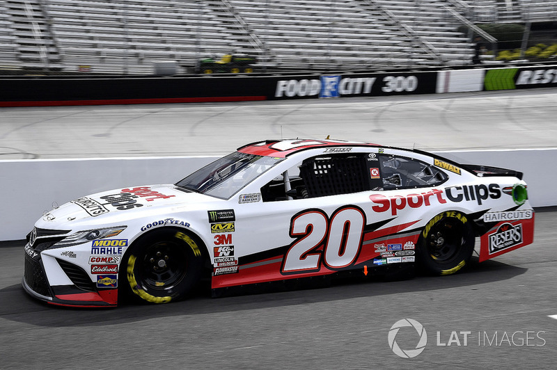 14. Erik Jones, Joe Gibbs Racing, Toyota Camry Sport Clips