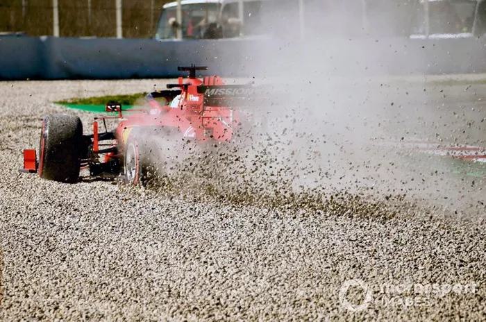 Sebastian Vettel, Ferrari SF1000 spins out