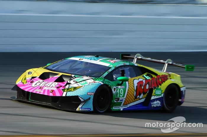 #19 GEAR Racing powered by GRT Grasser Lamborghini Huracan GT3: Christina Nielsen, Katherine Legge, Tatiana Calderon, Rahel Frey