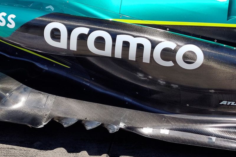 Aston Martin AMR25 detalles técnicos