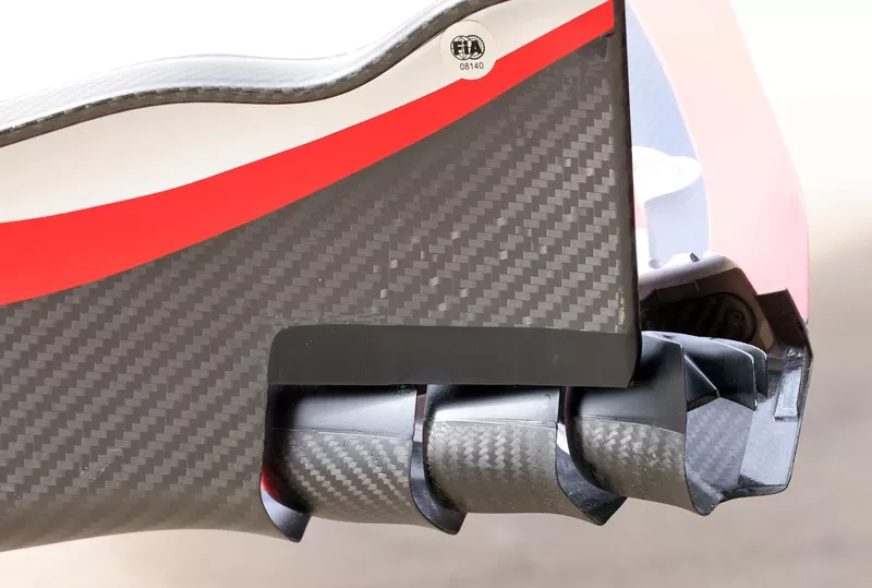 Detalhe da Haas VF-24