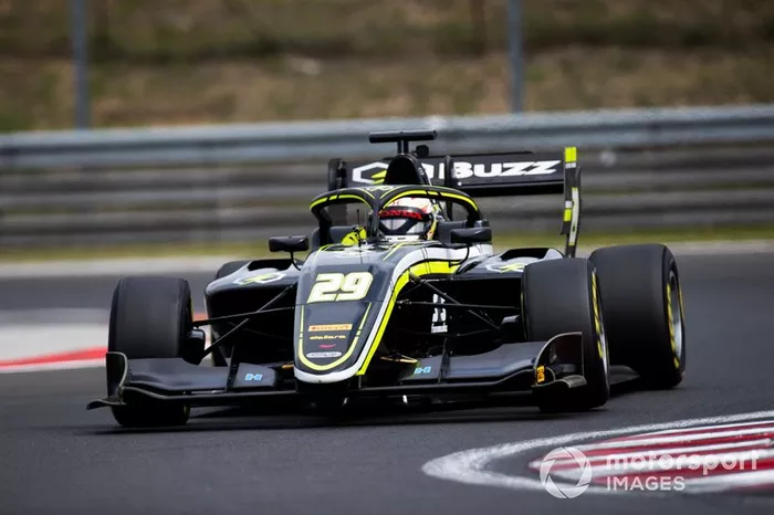 #29 Teppei Natori (Carlin Buzz Racing)