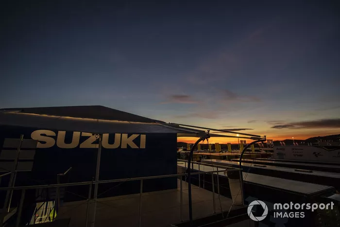 Atardecer en Motorland Aragón