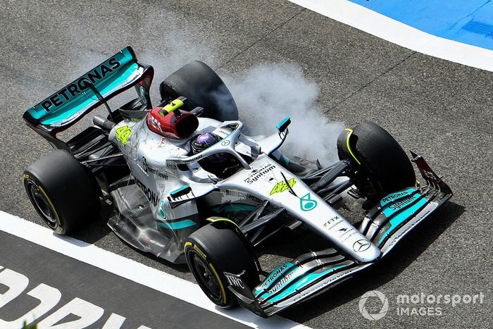 Bloqueo de frenos de Lewis Hamilton, Mercedes W13

