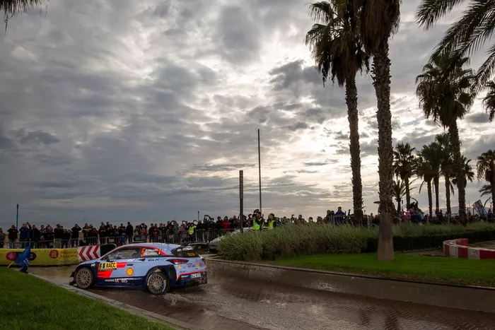 Thierry Neuville, Nicolas Gilsoul, Hyundai Motorsport Hyundai i20 Coupe WRC