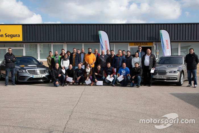 II Curso de Conducción y Nuevas Tecnologías BOSCH - Motor1.com España - Motorsport.com 