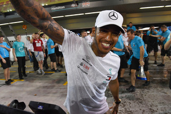 Lewis Hamilton, Mercedes AMG F1 viert