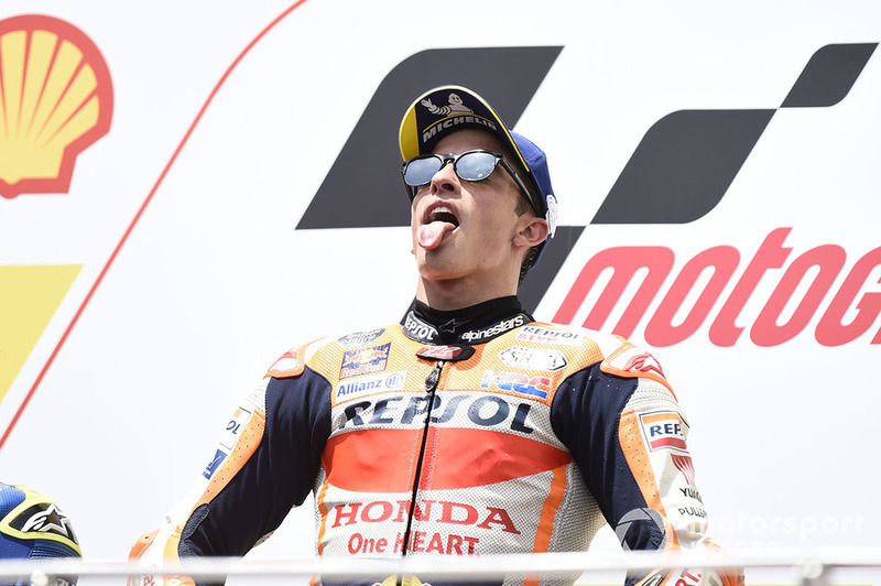 Podio: il vincitore della gara Marc Marquez, Repsol Honda Team