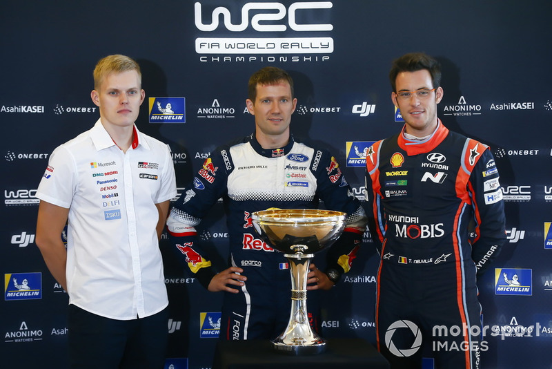 Ott Tänak, Toyota Gazoo Racing, Toyota Yaris WRC 2018, Sébastien Ogier, M-Sport Ford, Ford Fiesta WRC 2018, Thierry Neuville, Hyundai Motorsport, Hyundai i20 Coupé WRC 2018, with the FIA World Rally Championship trophy for Drivers