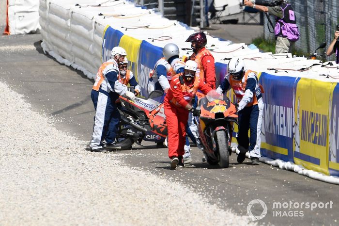 Accidente de Miguel Oliveira, Red Bull KTM Tech 3, Pol Espargaró, Red Bull KTM Factory Racing