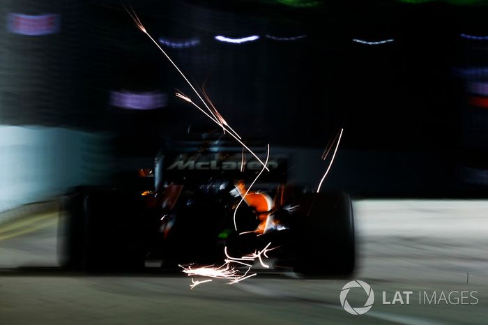 Fernando Alonso, McLaren MCL32