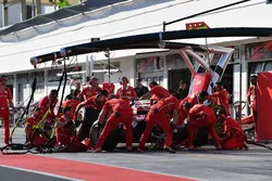Charles Leclerc, Ferrari SF70H pitstop