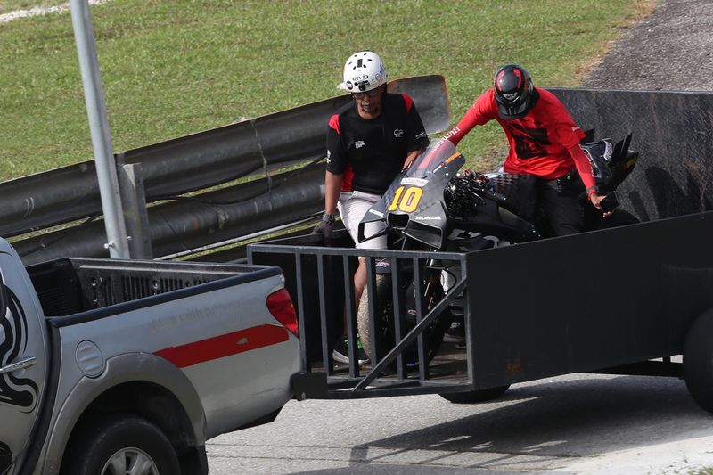 La moto de Luca Marini, Honda HRC