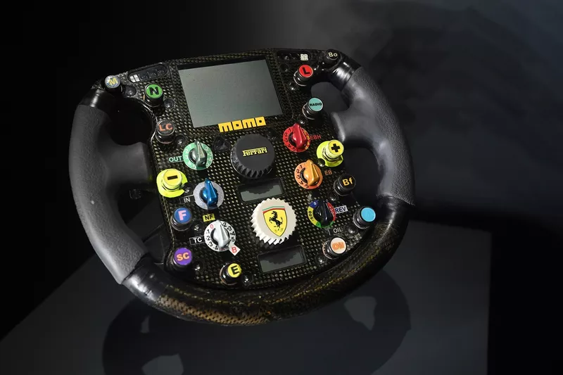 Un volant utilisé par Michael Schumacher