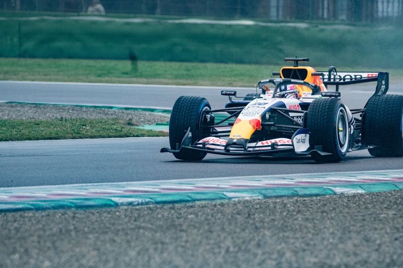 Liam Lawson, Racing Bulls